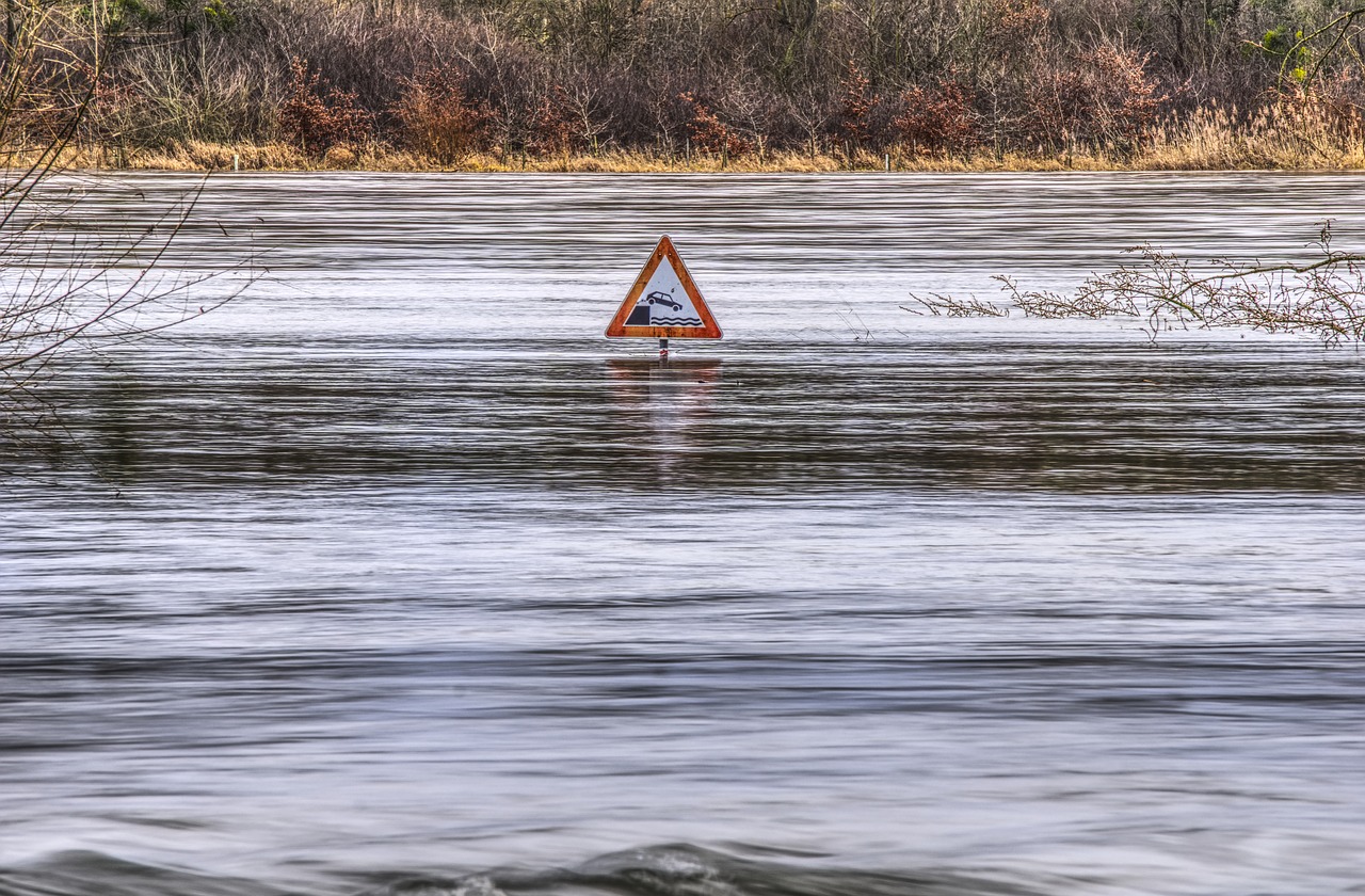 high water flow river free photo