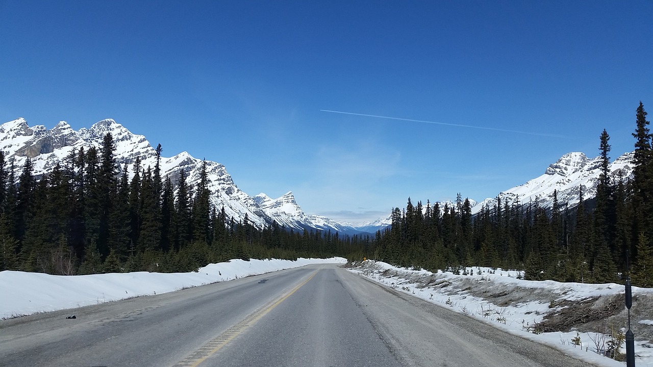 highway mountains icefields free photo