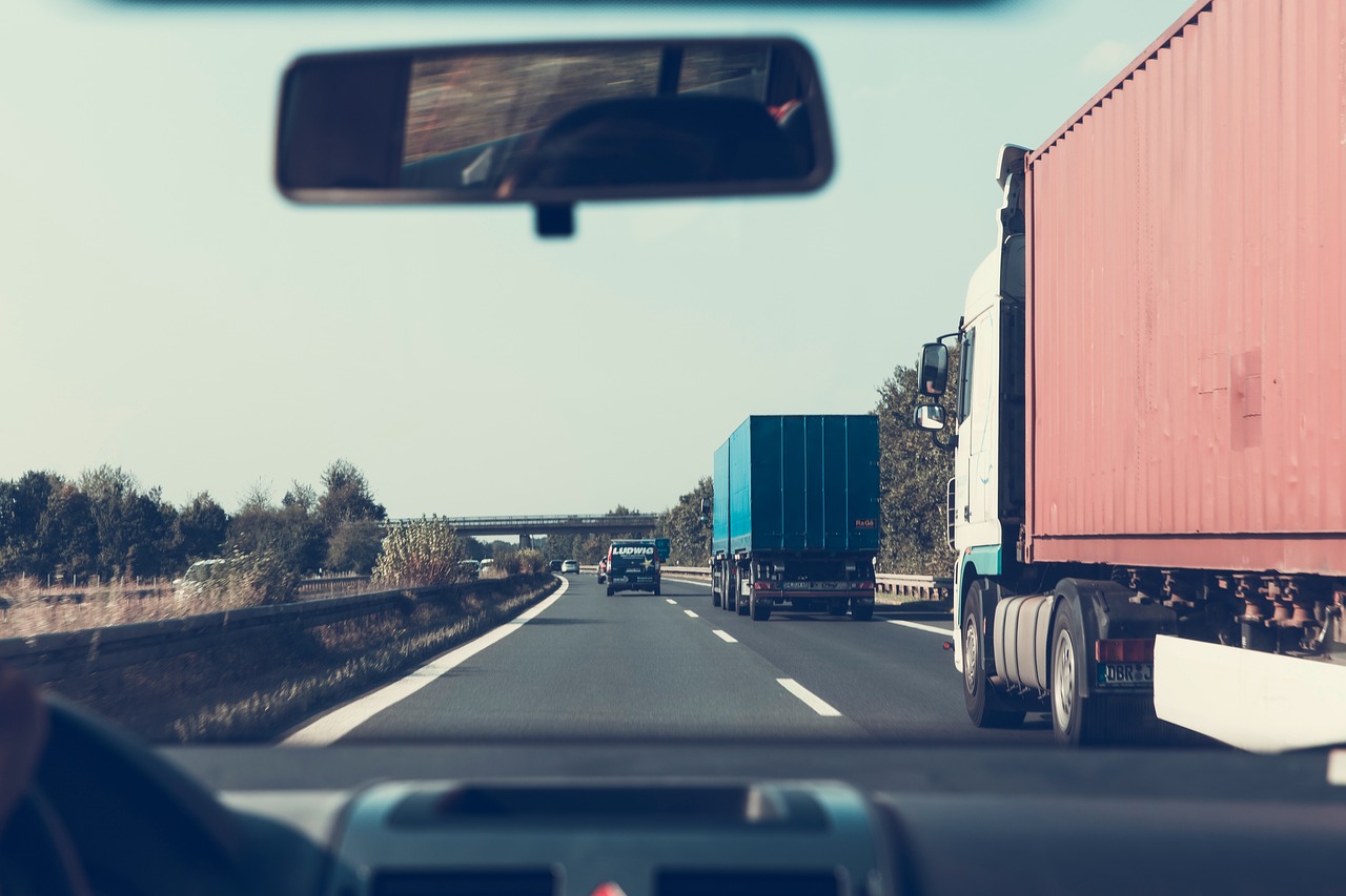 highway road trucks free photo