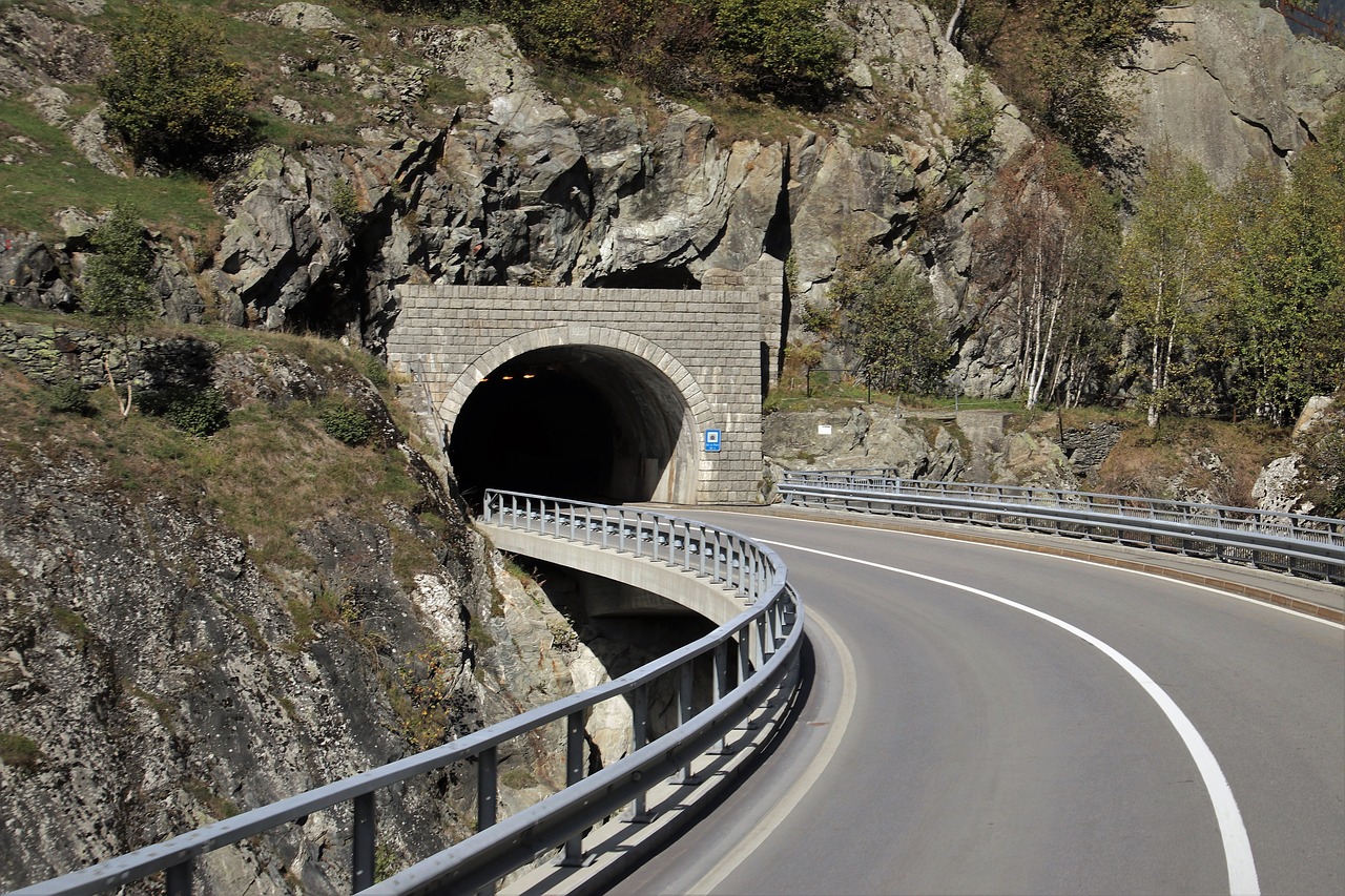 highway  rocks  mountains free photo