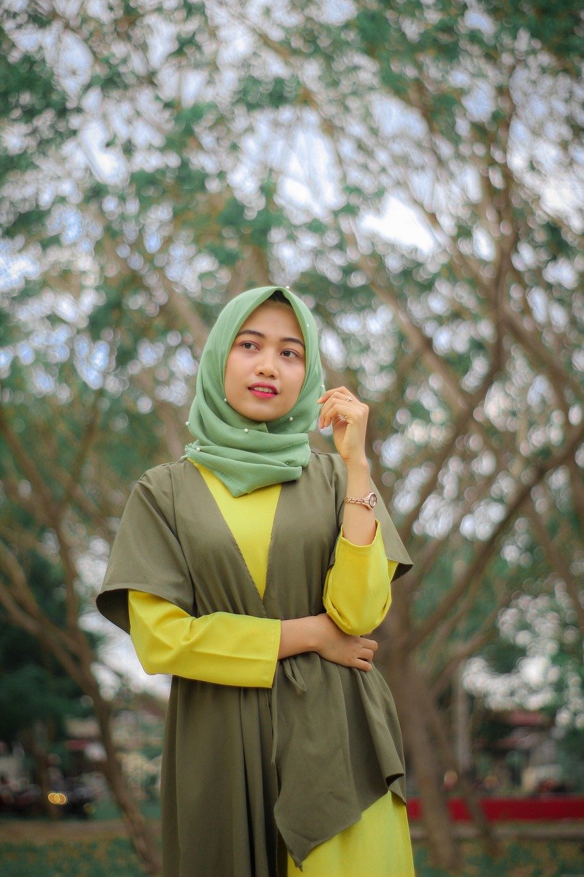 hijab  model  indonesia free photo