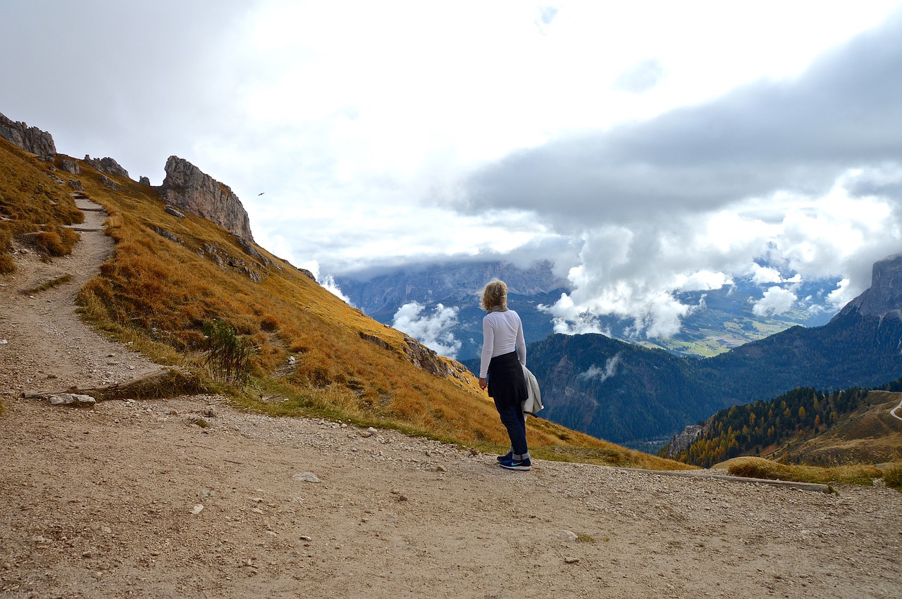 hike dolomites mountains free photo