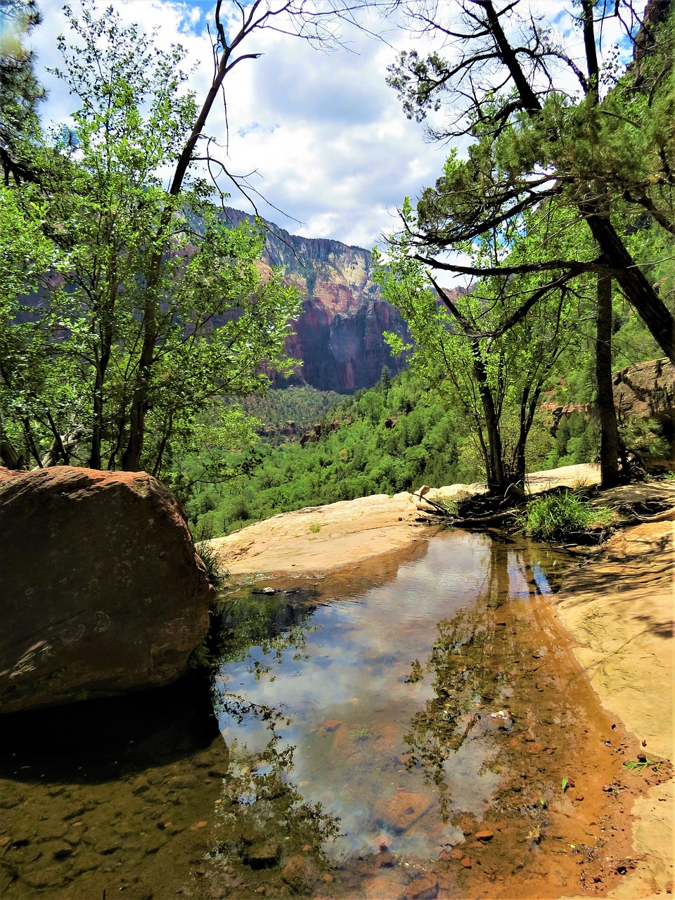 hiking reflection utah free photo