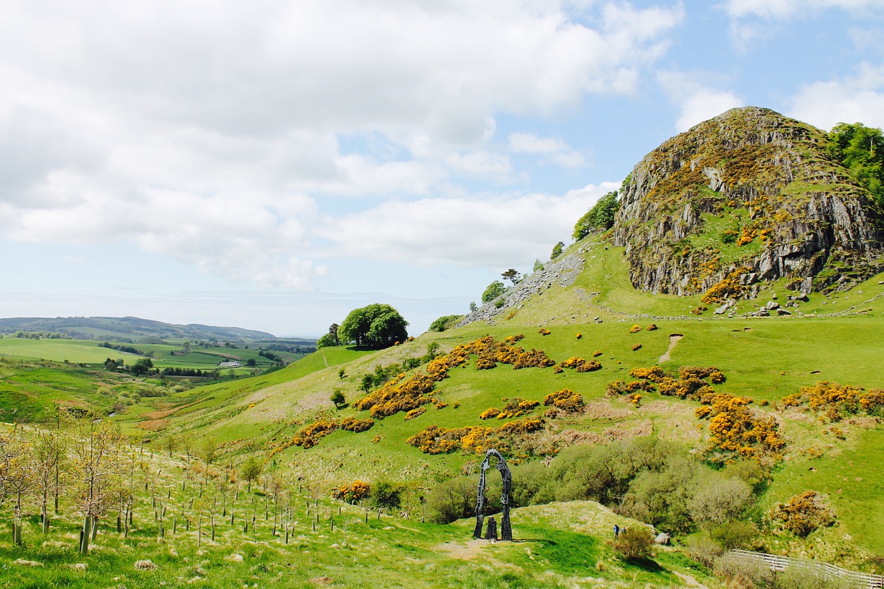 hill  scotland  scenic free photo