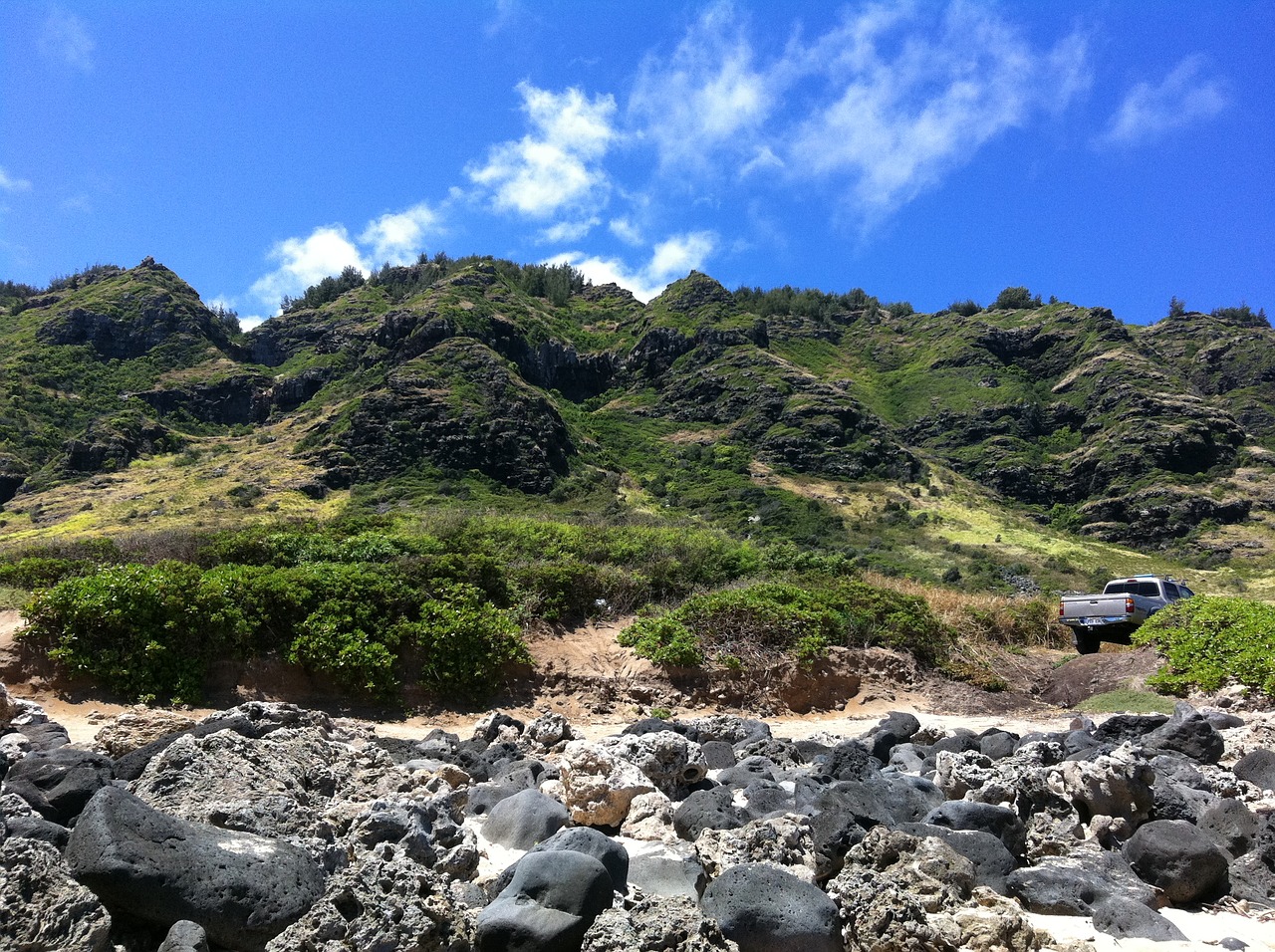 hills hawaii mountain free photo