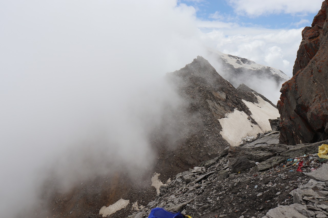 hills  himalayan  india free photo