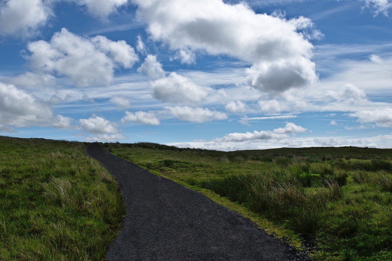 hills  sky  landscape free photo