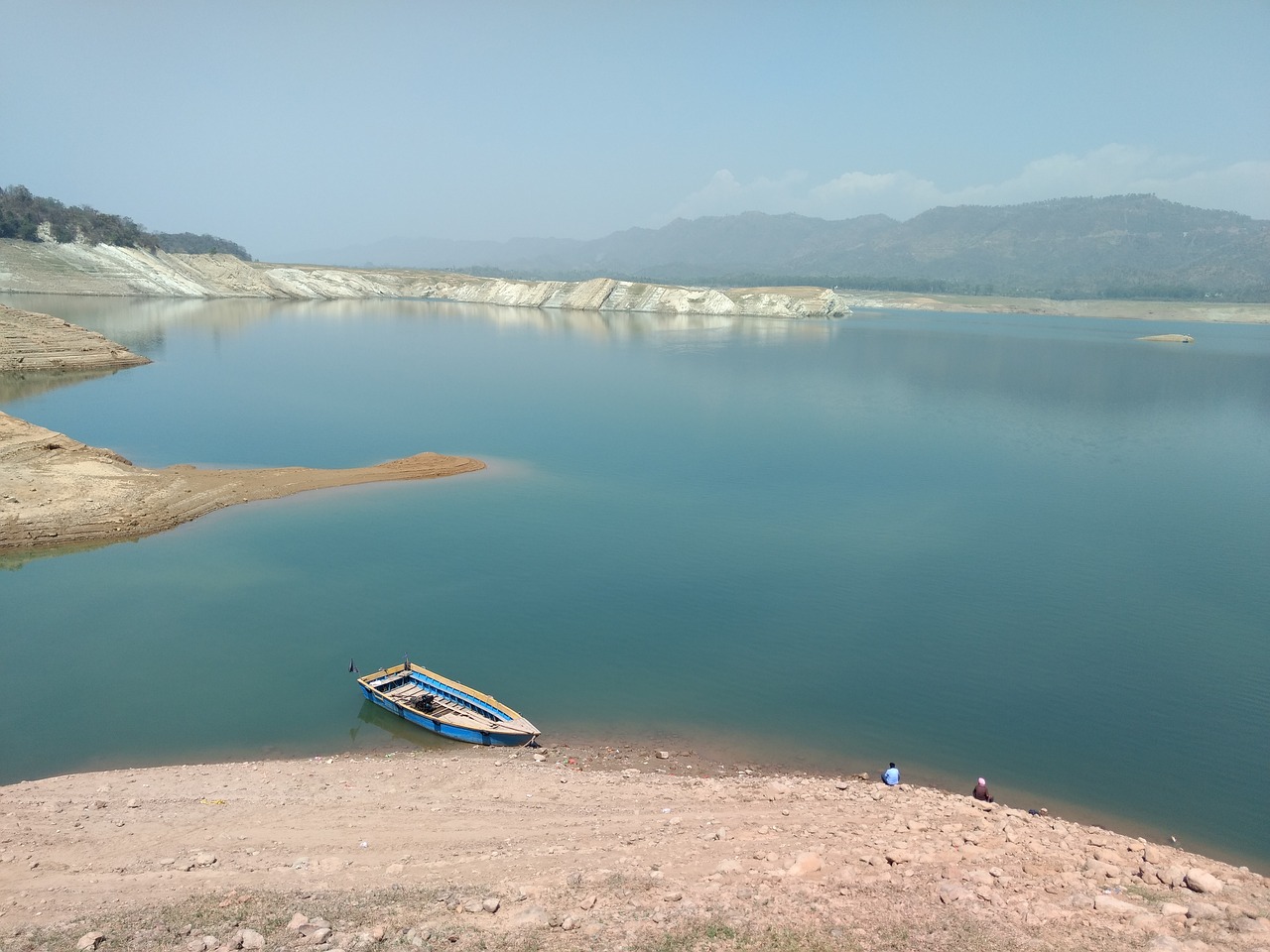 himachal pradesh beauty  water  seashore free photo