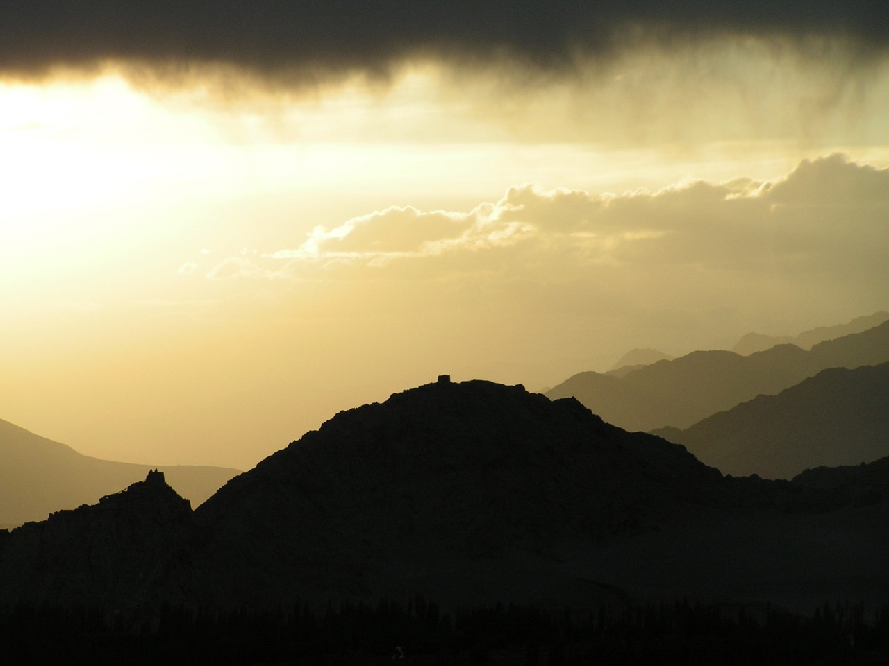 himalaya  sunset  mountain free photo