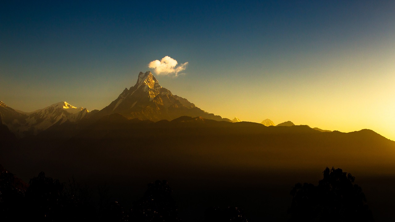 himalayas  travel  mountain free photo