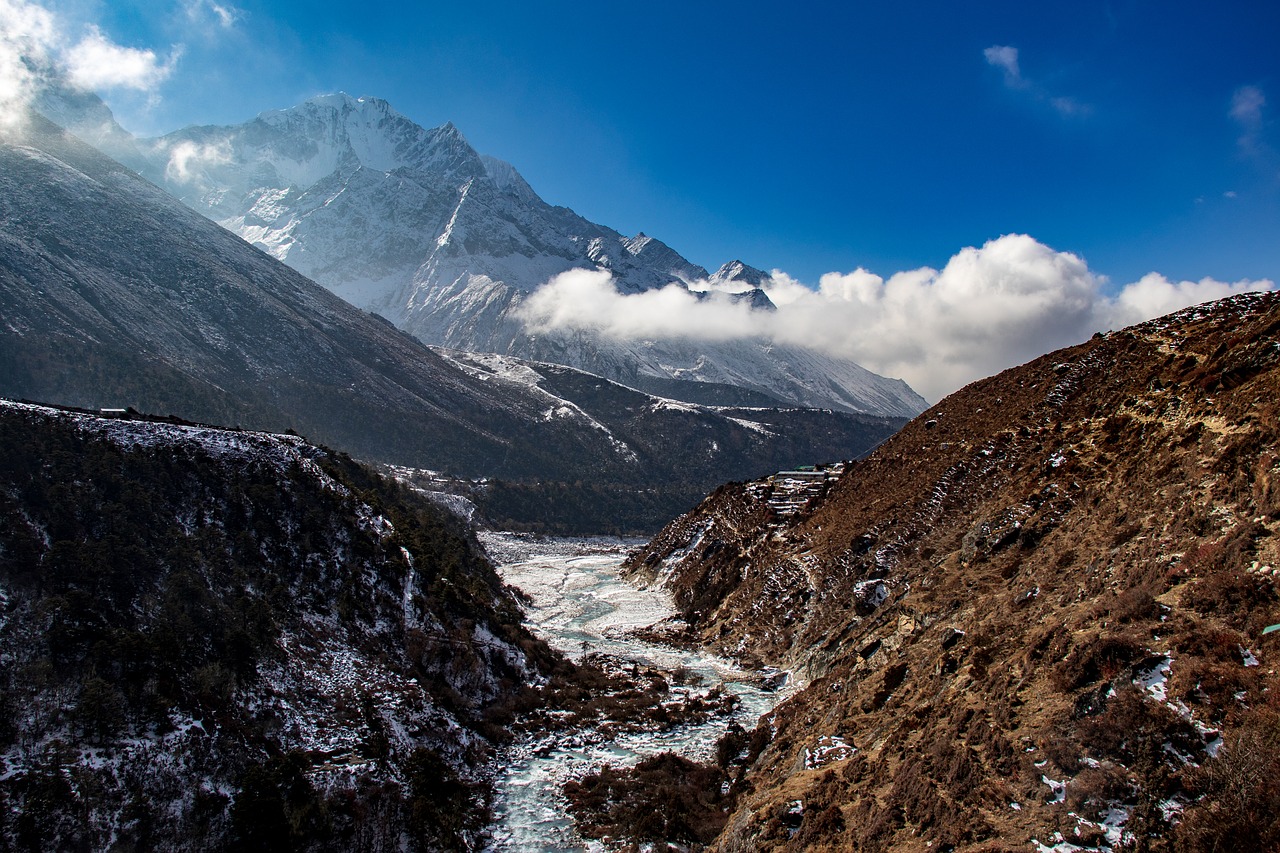 himalayas  nepal  mountains free photo