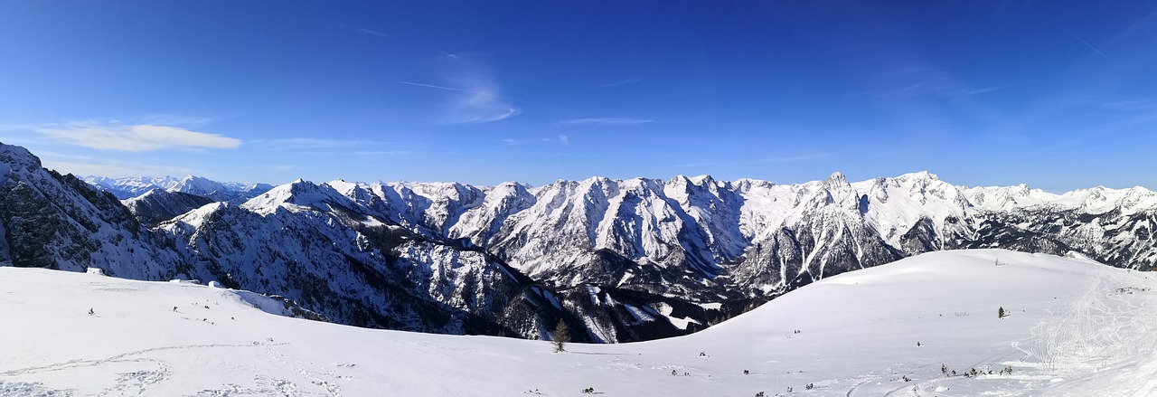 hinterstoder  winter  skiing free photo