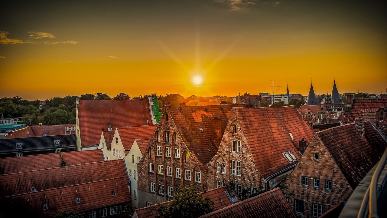 historic center  houses  facades free photo