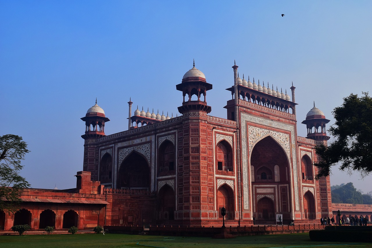 historical  building  agra free photo