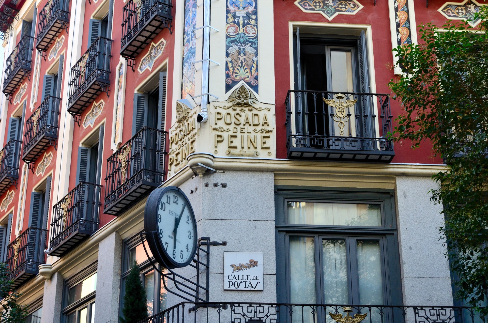 historical building madrid spain free photo