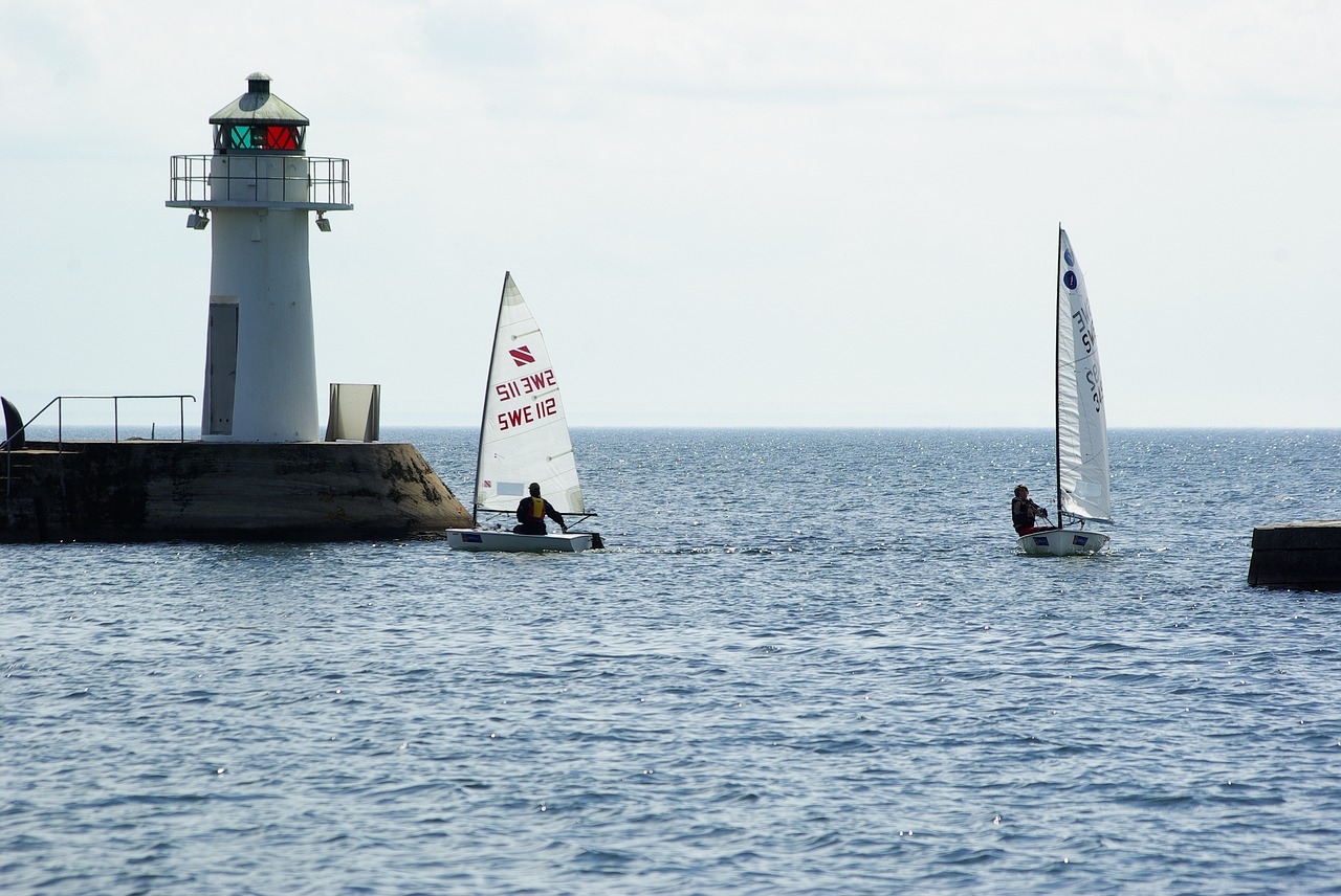 hjo sailing boats competition free photo