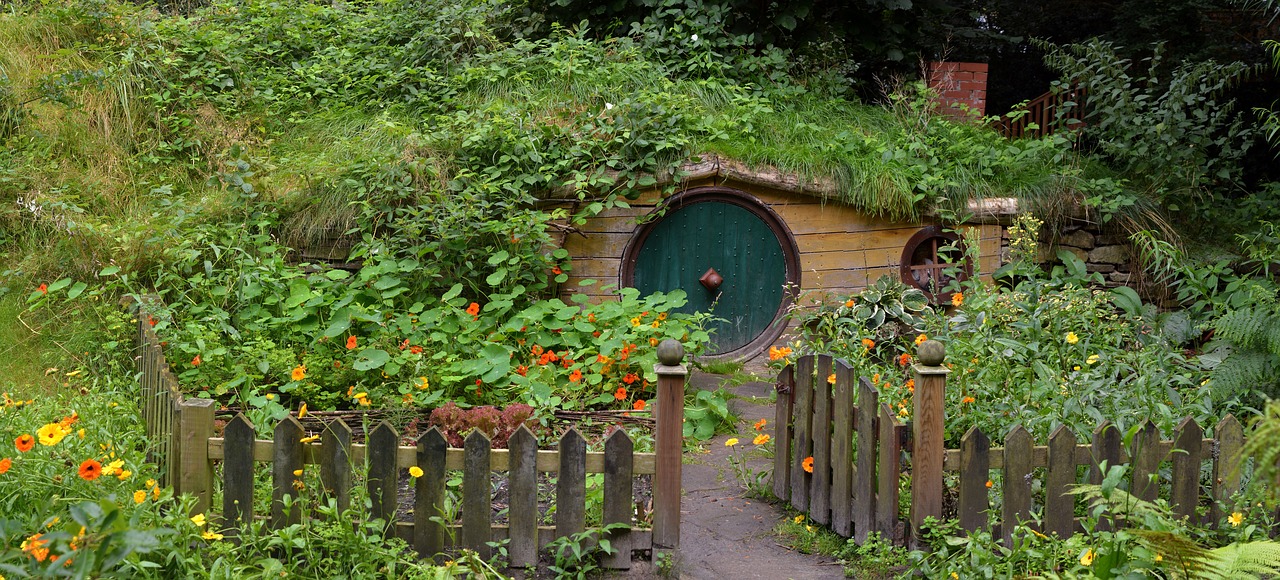 hobbit cave hobbit house free photo