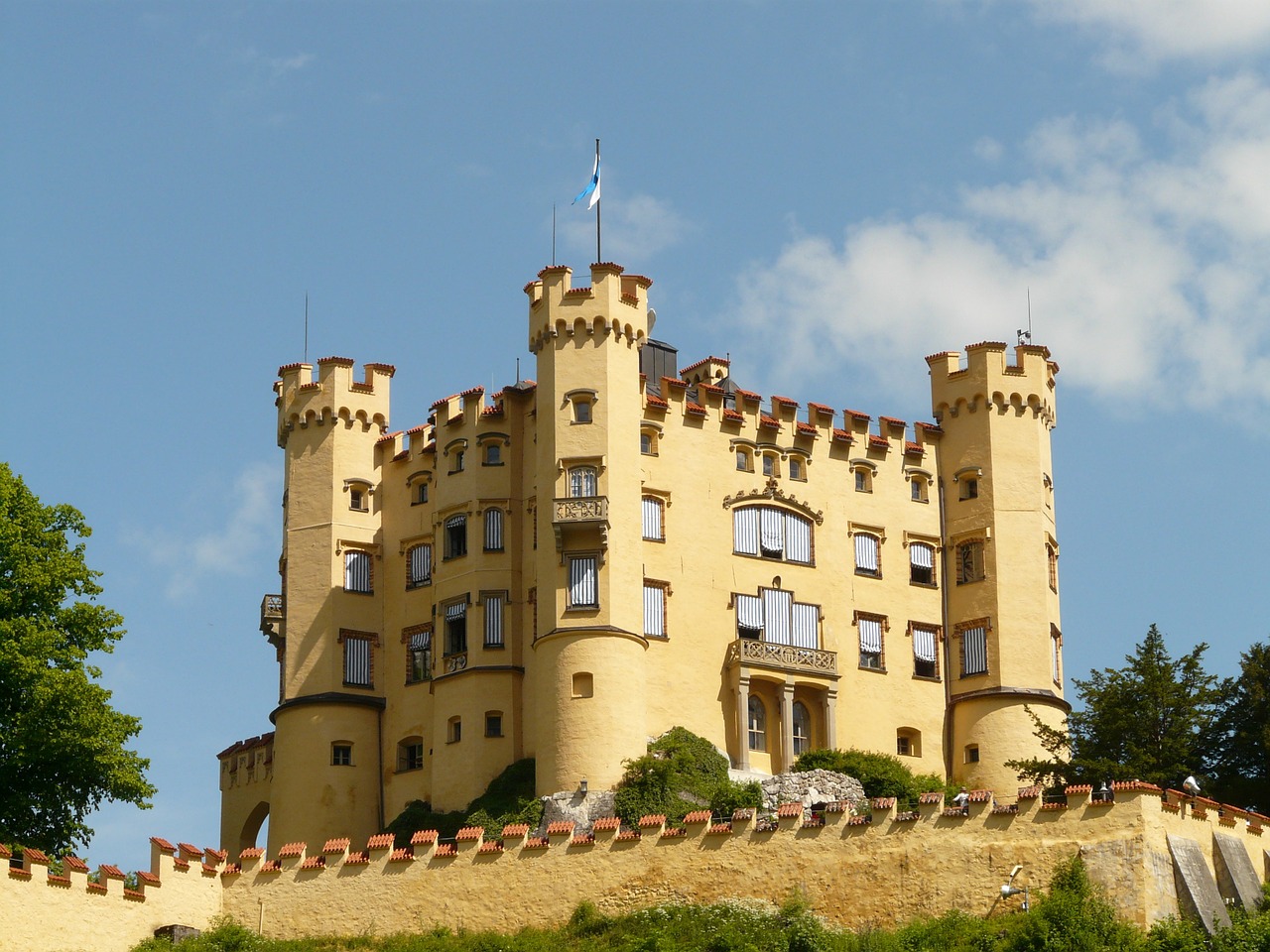 hohenschwangau castle places of interest free photo