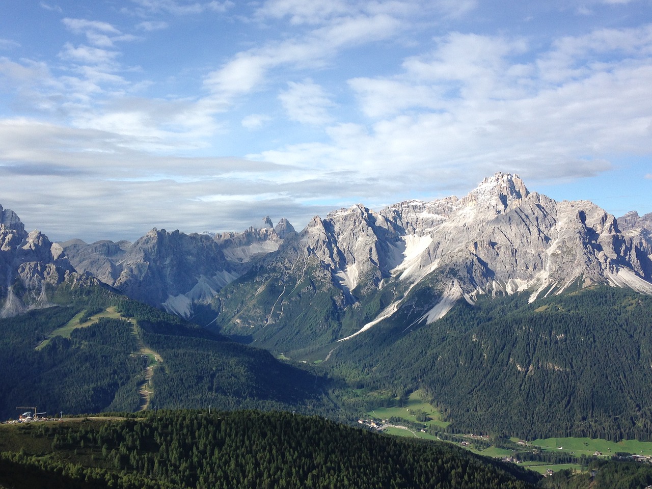 höhenweg  mountains  hiking free photo