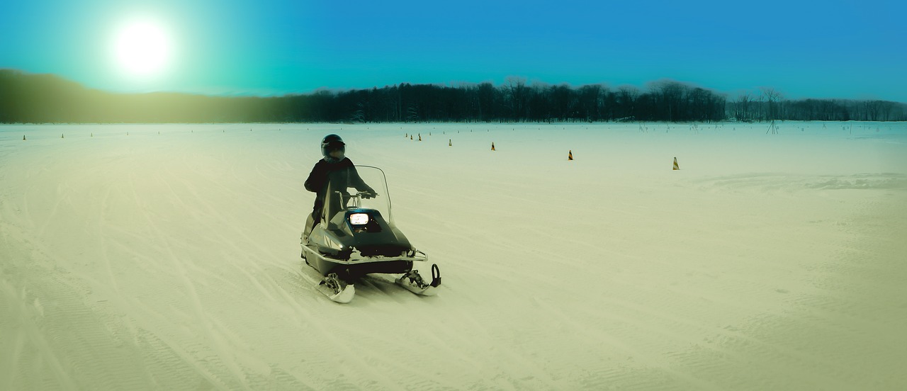 hokkaido  snowmobile  snow free photo