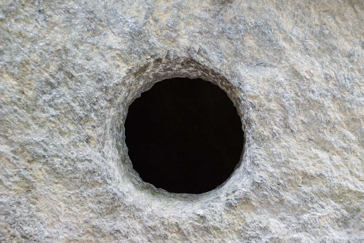 hole cave deepening free photo
