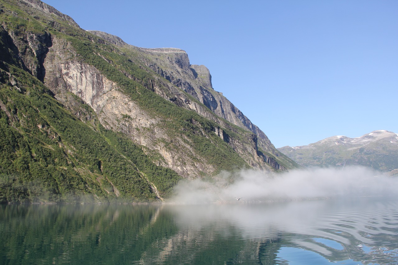holiday fjord norway free photo