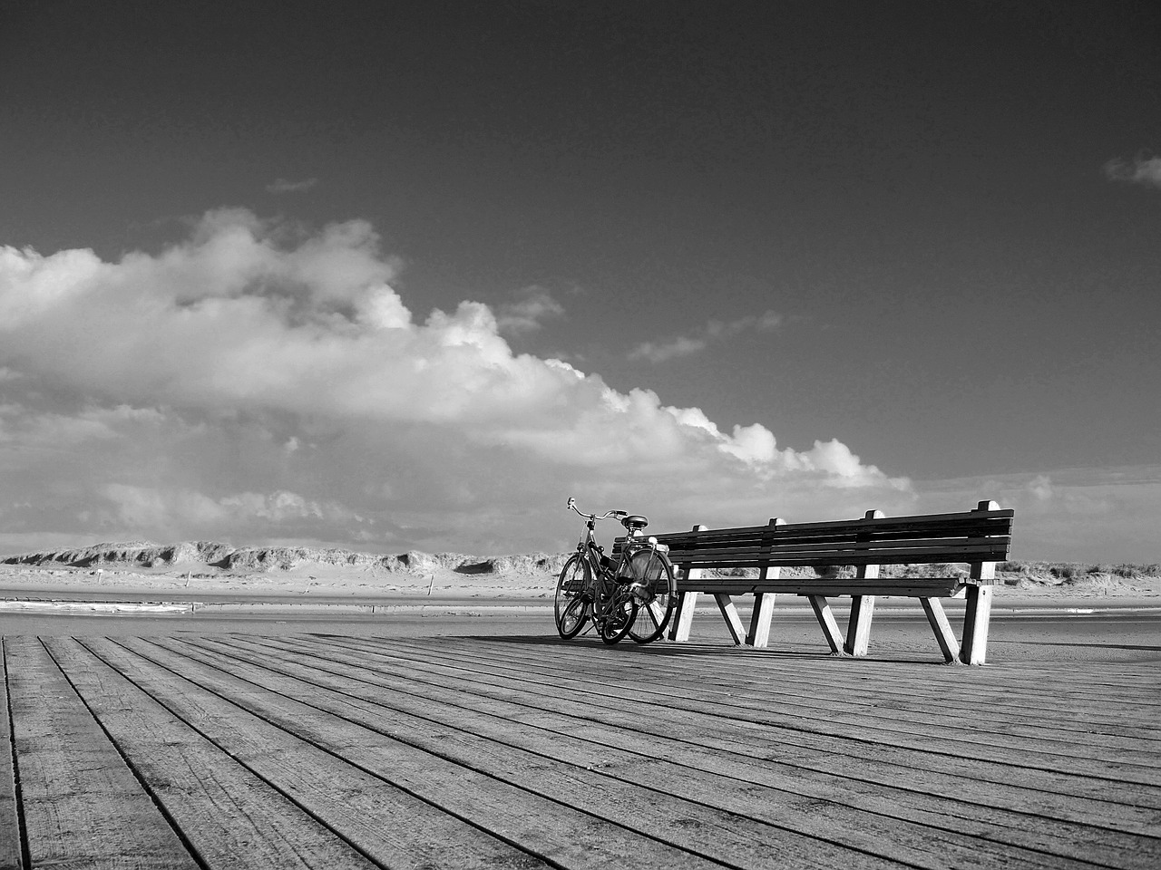 holiday north sea bicycles free photo