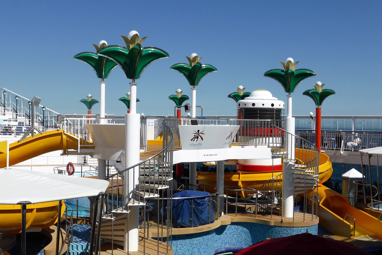 holiday cruise boat deck free photo