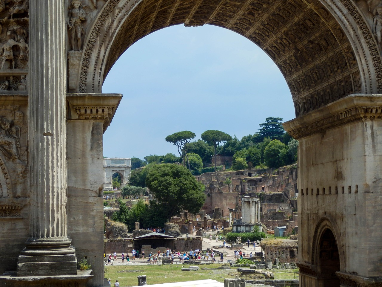 holidays architecture ancient rome free photo