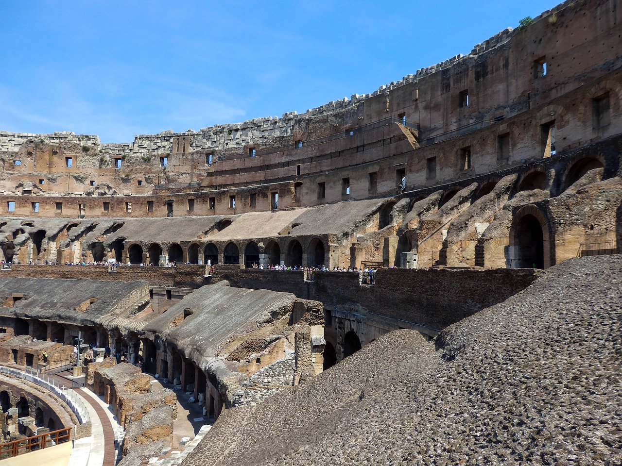 holidays architecture colosseum free photo