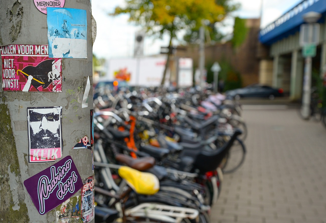 holland  bicycles  parked free photo