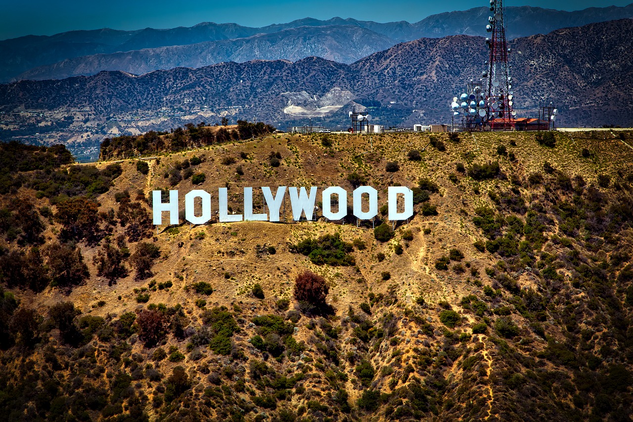hollywood sign iconic mountains free photo