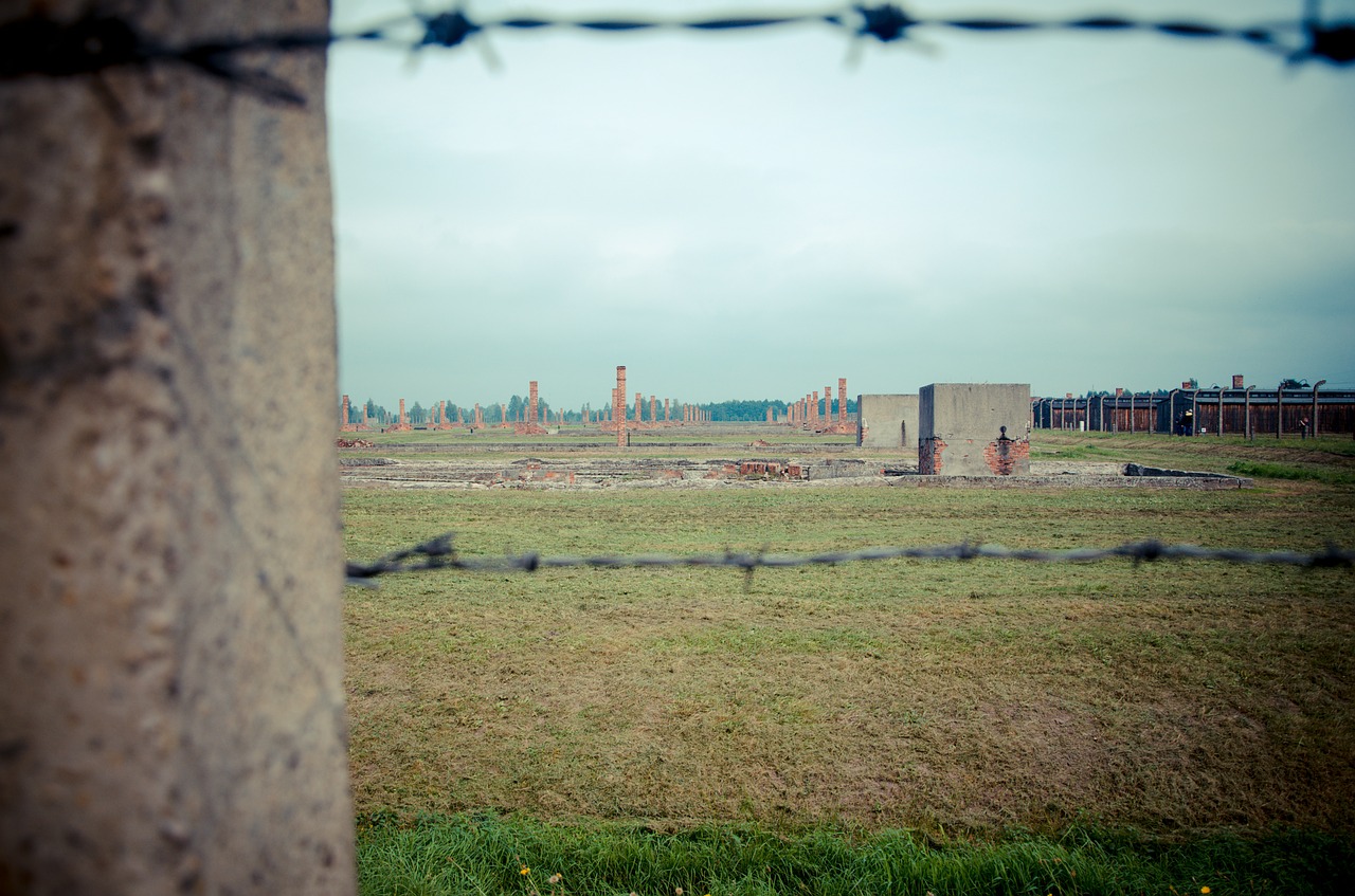 holocaust majdanek poland free photo