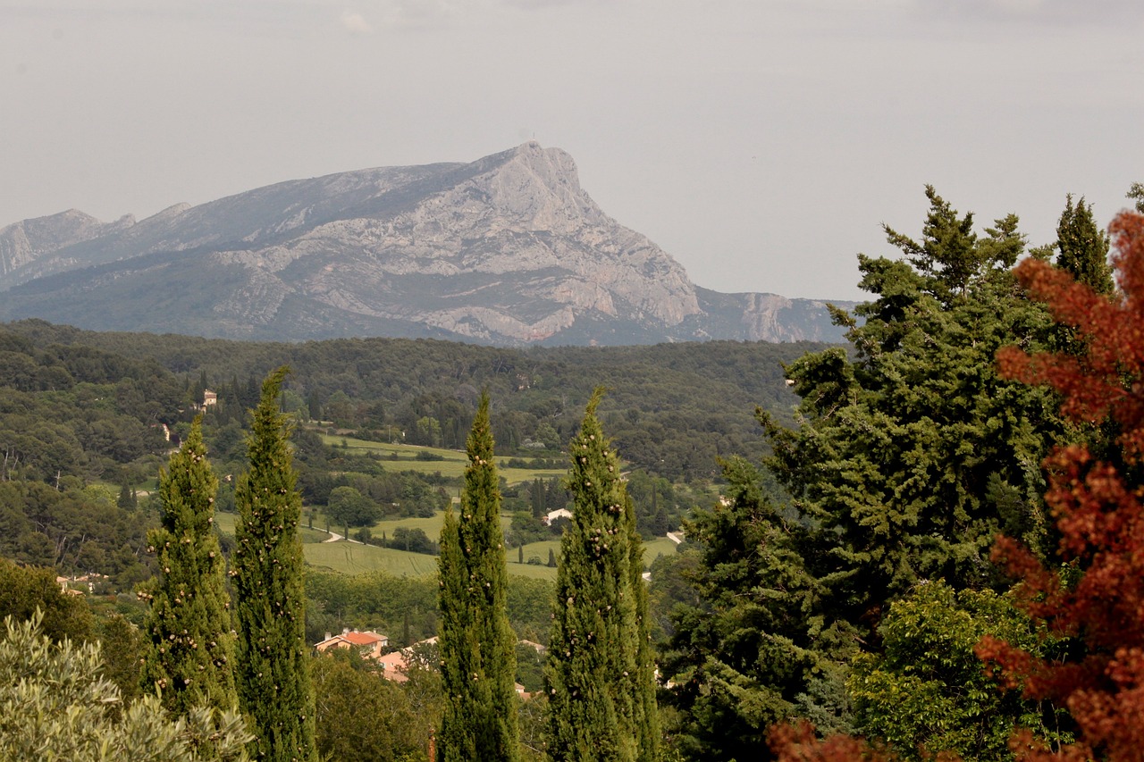 holy victory aix aix in provence free photo