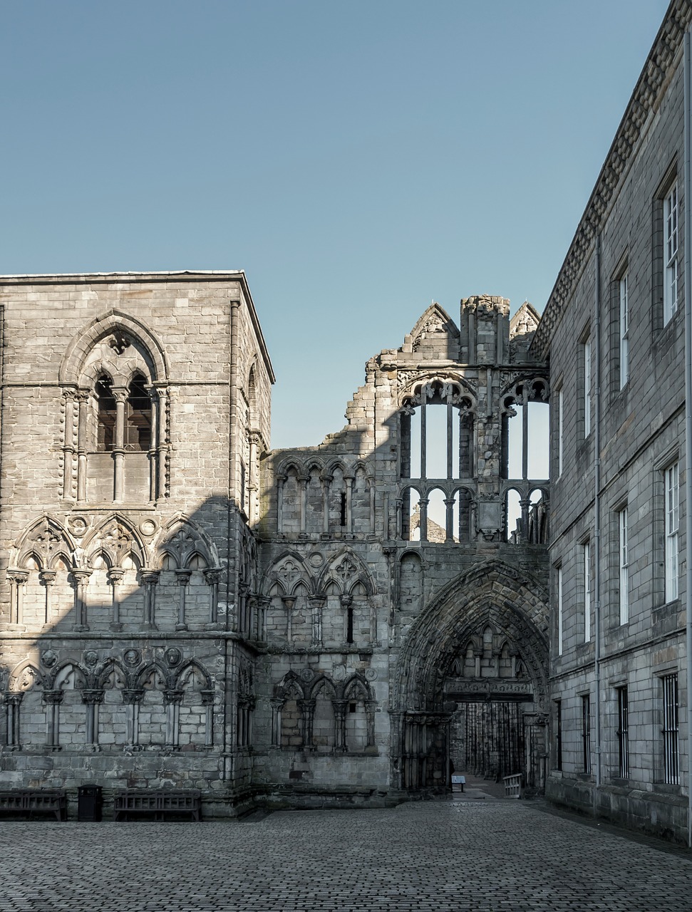 Holyrood palace,cathedral,cathedral holyrood palace,edinburgh,scotland ...