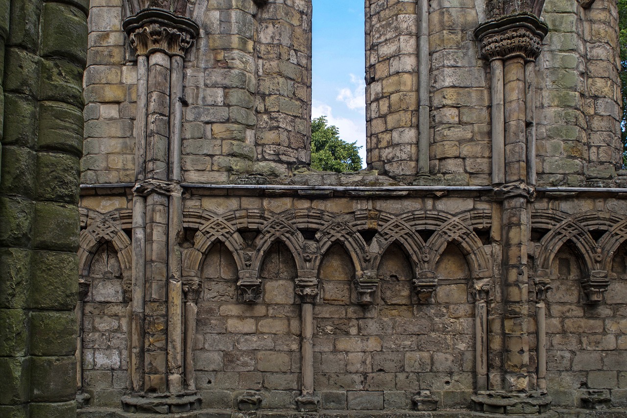 holyroodhouse holyrood palace abbey church free photo