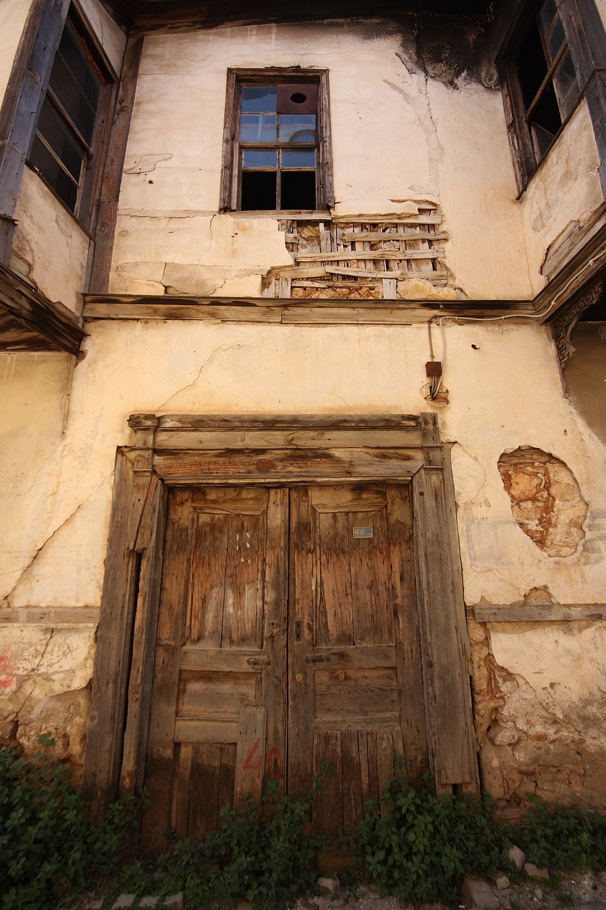 home old door free photo