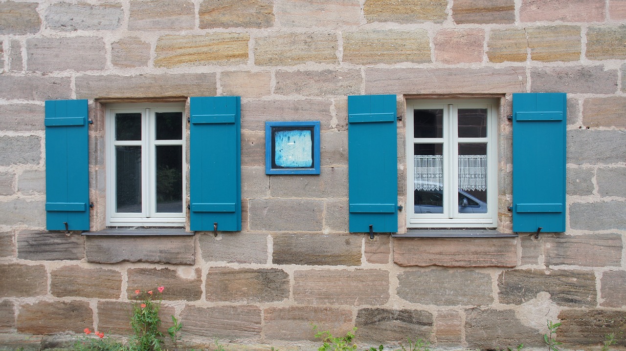 house  blue  architecture free photo