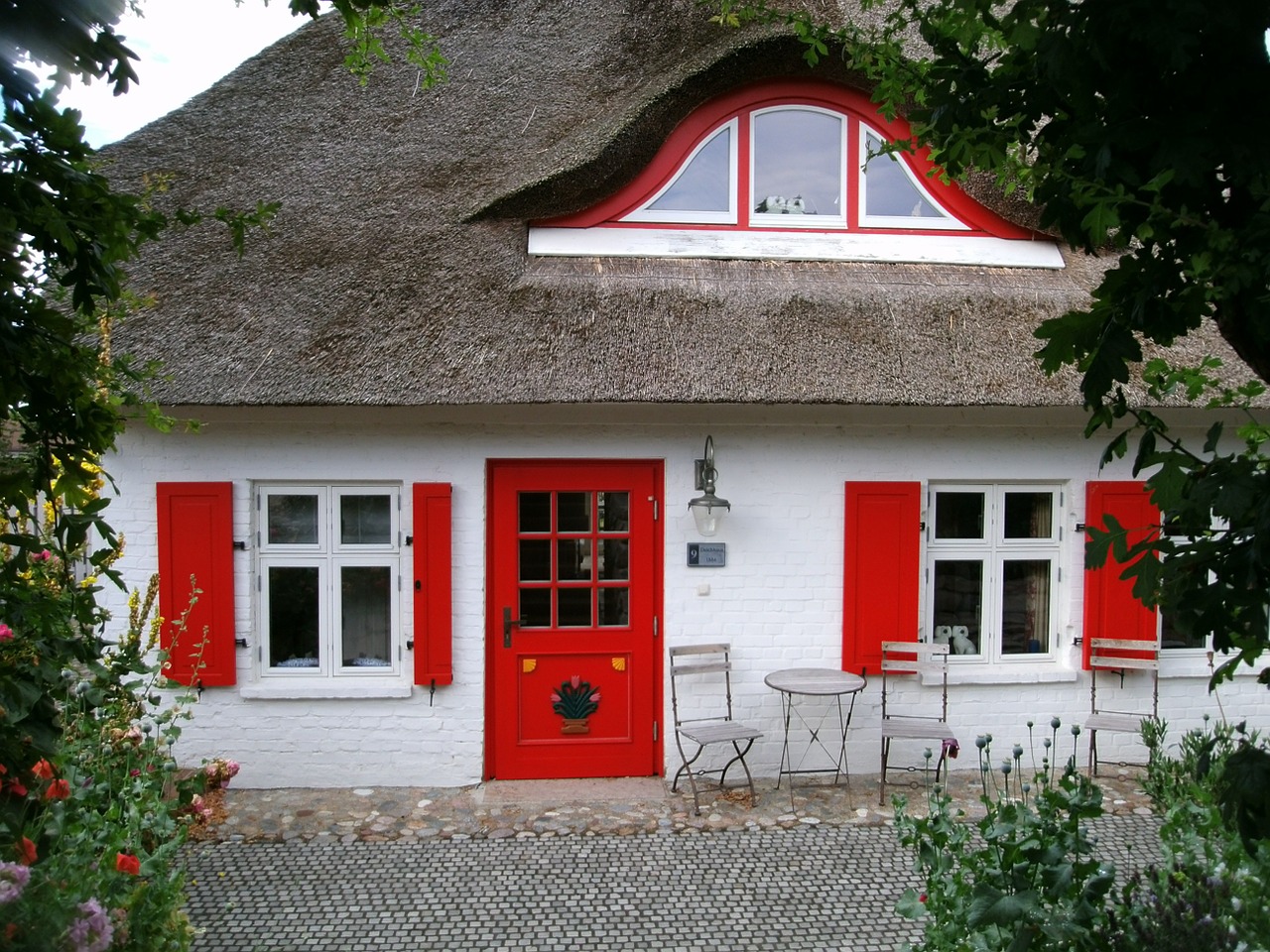 home thatched roof baltic sea free photo