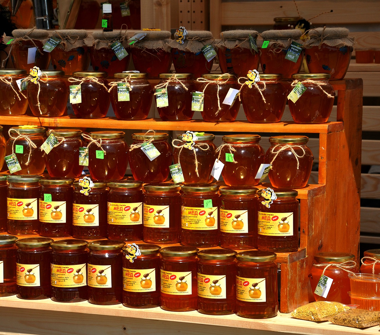 honey market exhibition free photo