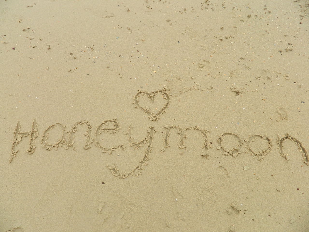 honeymoon beach sand free photo