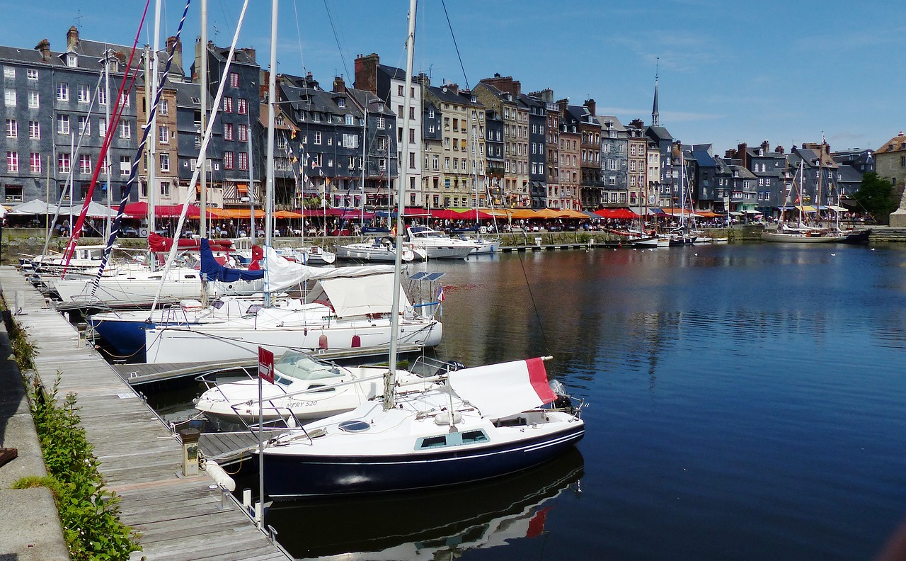 honfleur atlantic the village of port free photo