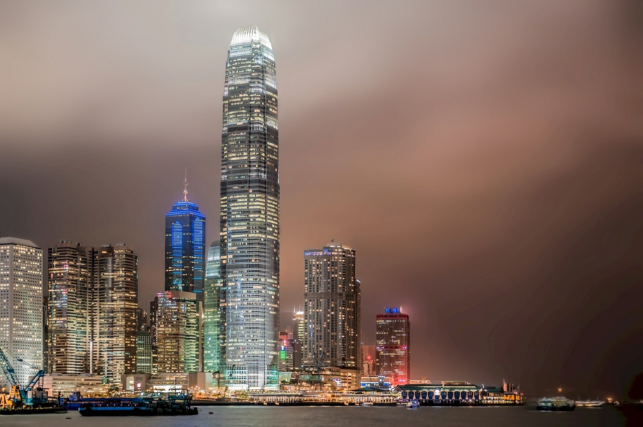 hong kong skyscrapers night free photo