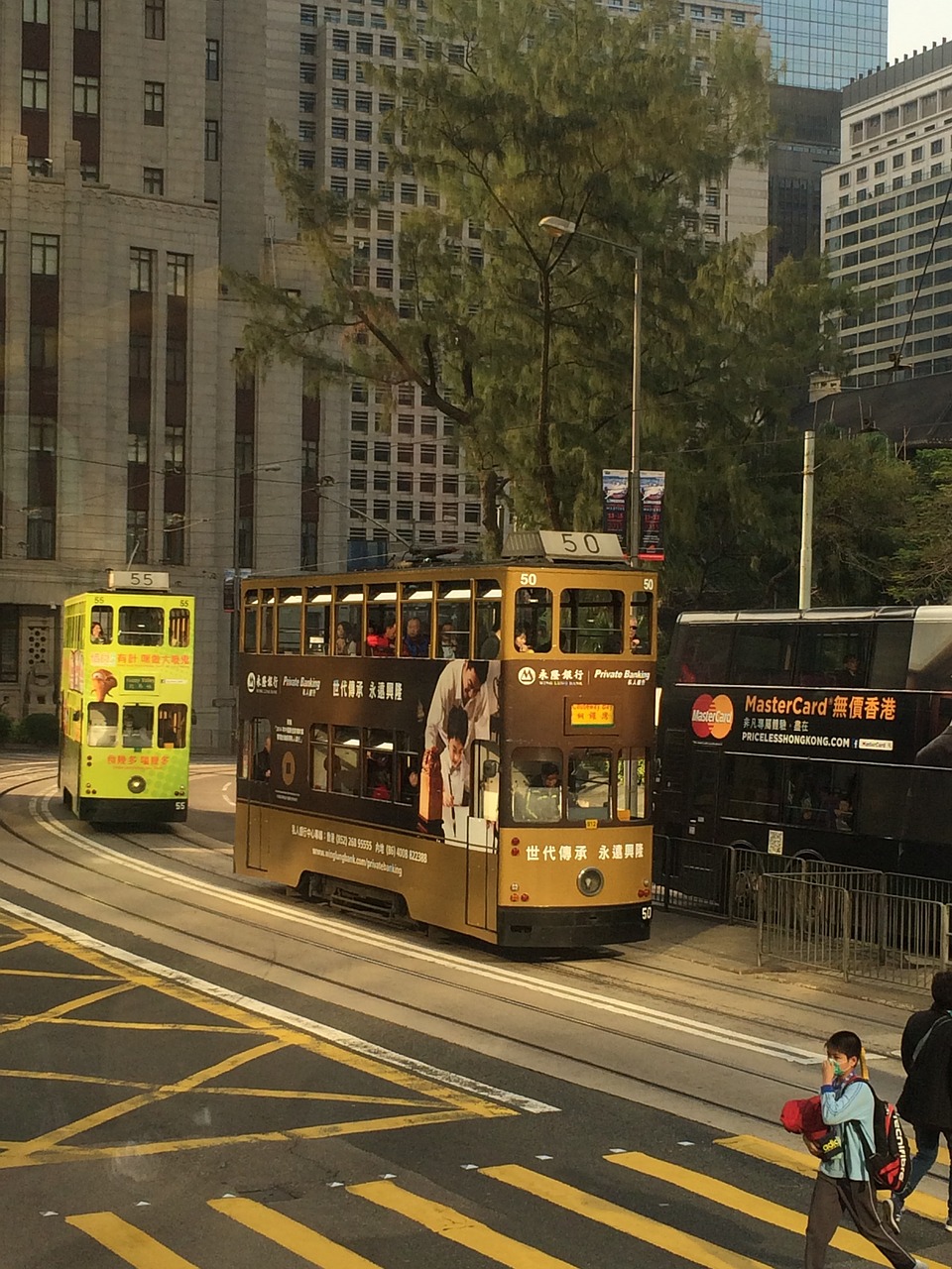 hong kong street view buses free photo
