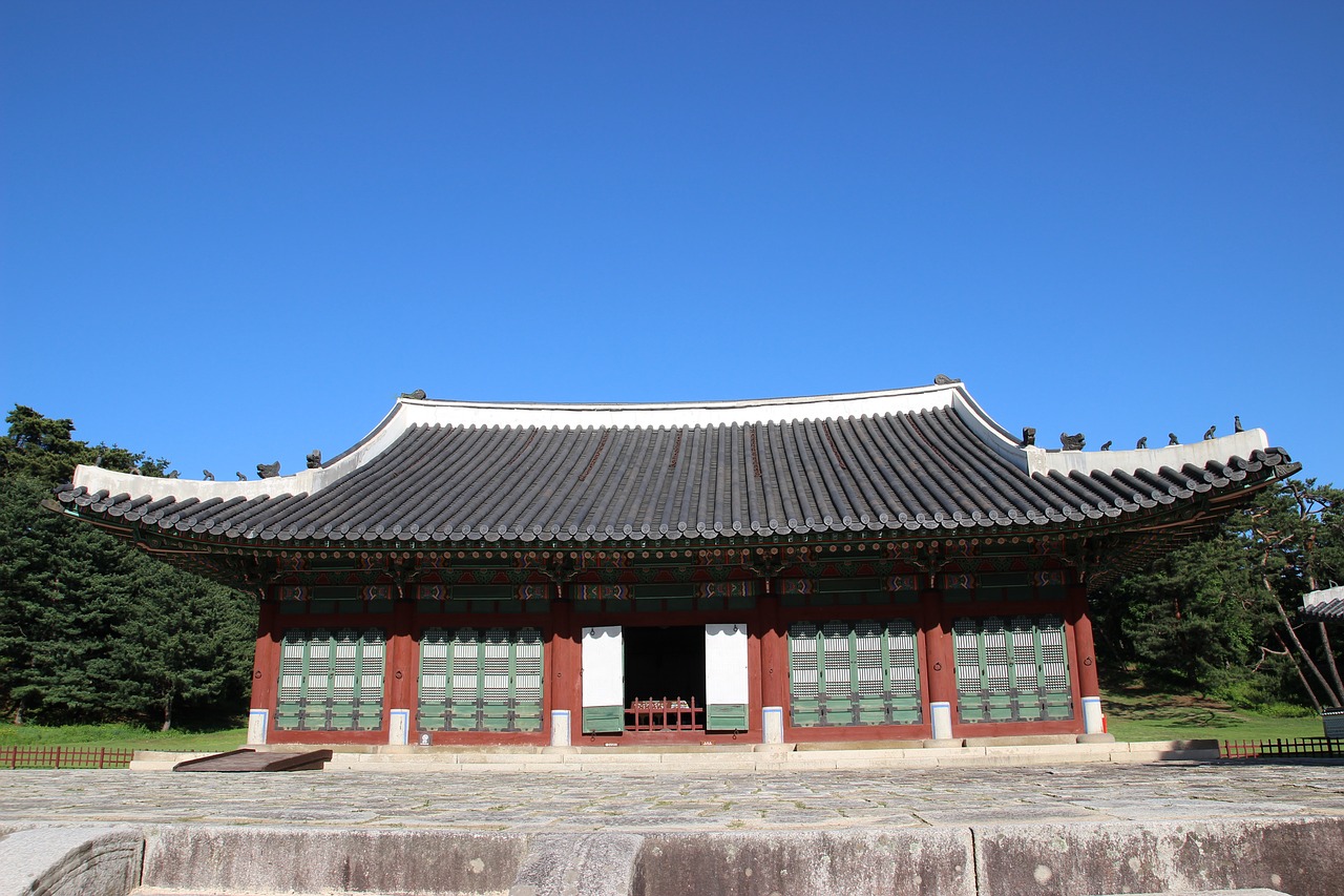hong yu-ling  republic of korea  tomb free photo