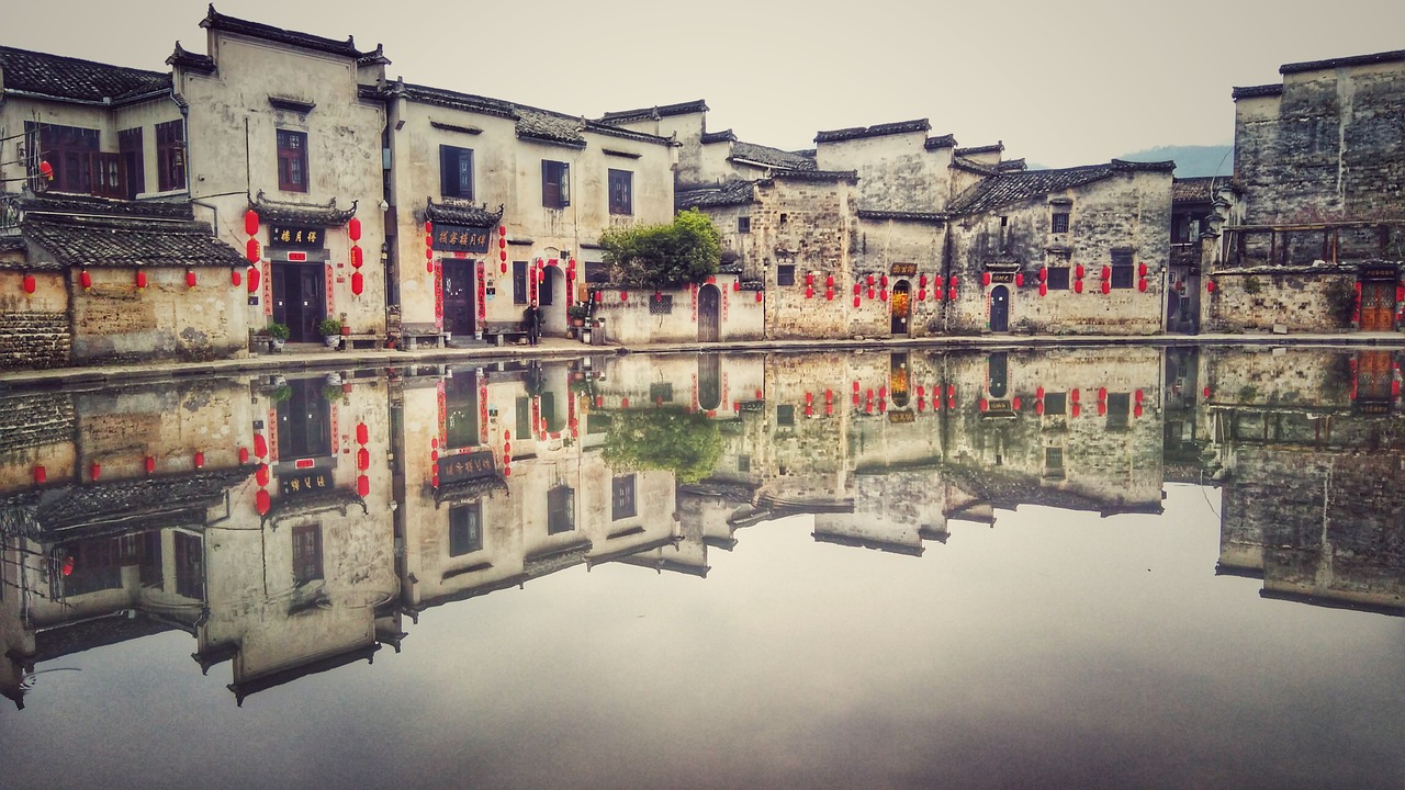 hongcun village southlake early in the morning free photo