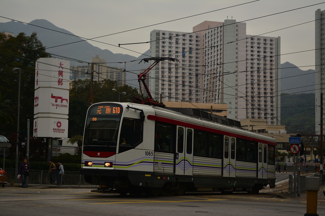 hongkong railway tram free photo