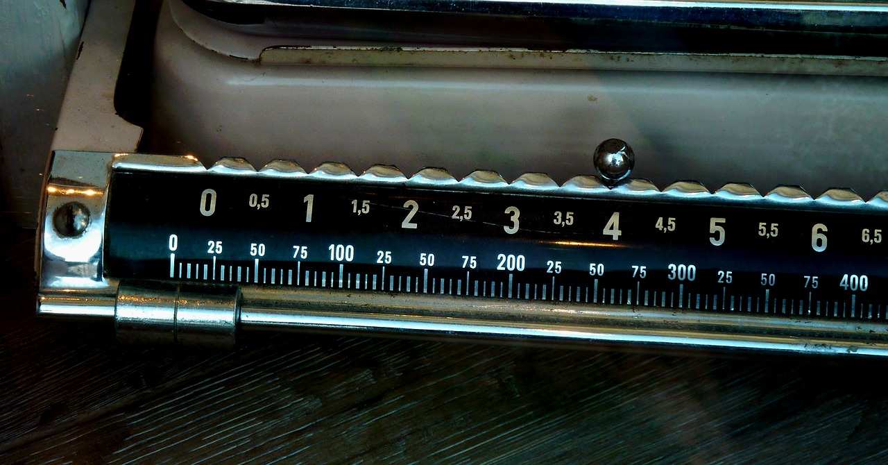 horizontal old scale weigh out free photo