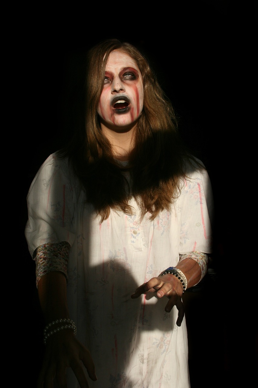 horror halloween girl free photo