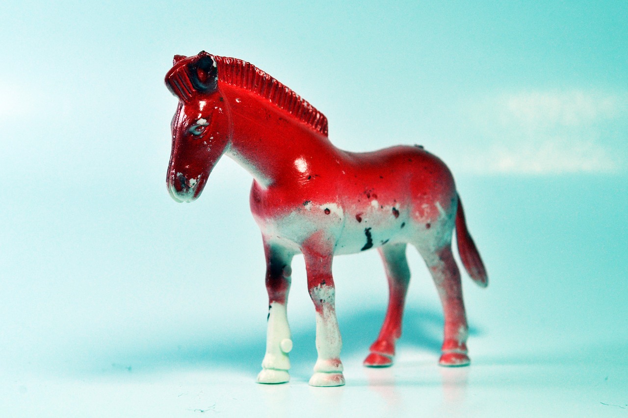 horse red color toy free photo